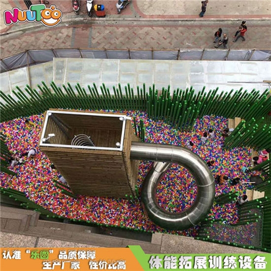 樂(lè)圖非標(biāo)游樂(lè)戶外拓展體能訓(xùn)練主題樂(lè)園