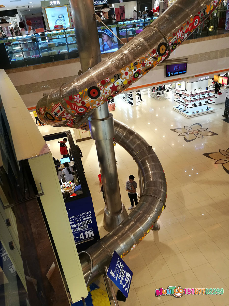 投資寶雞不銹鋼滑梯是否需要建立品牌？要看實(shí)際情況