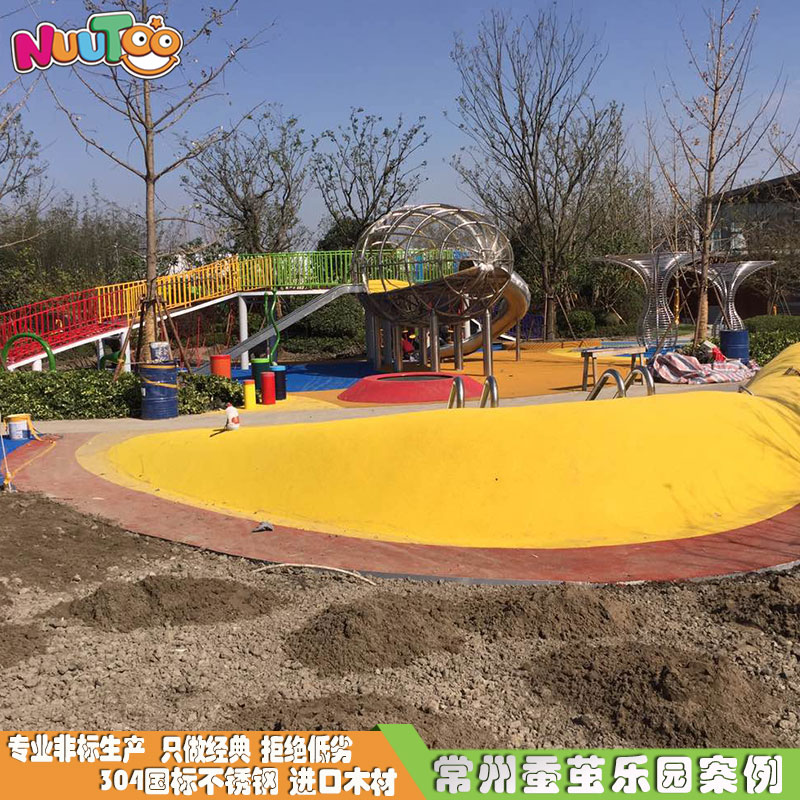 想要投資戶(hù)外兒童游樂(lè)場(chǎng)，了解戶(hù)外兒童游樂(lè)設(shè)備報(bào)價(jià)是必然的