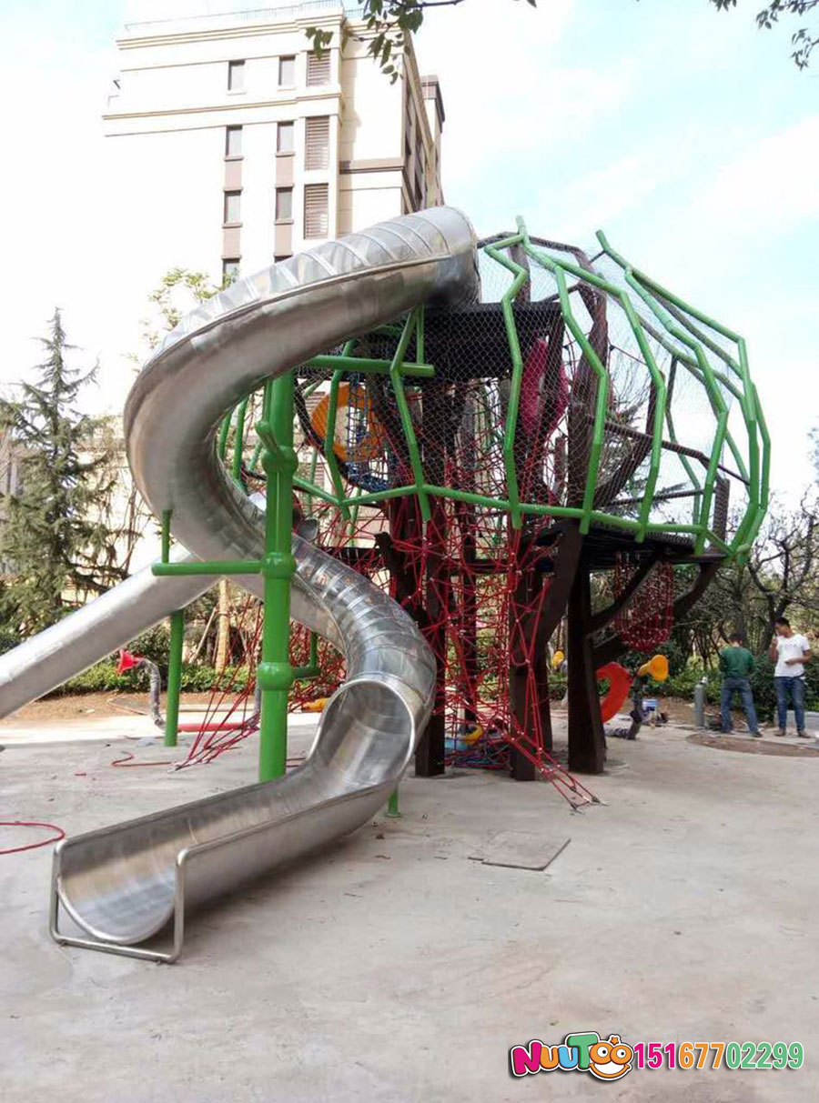 如何養(yǎng)護(hù)幼兒園戶外玩具？能使壽命更長久