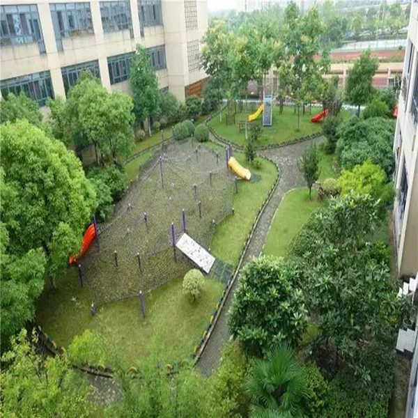幼兒園戶(hù)外游戲環(huán)境需要設(shè)計(jì)哪些游樂(lè)設(shè)備？